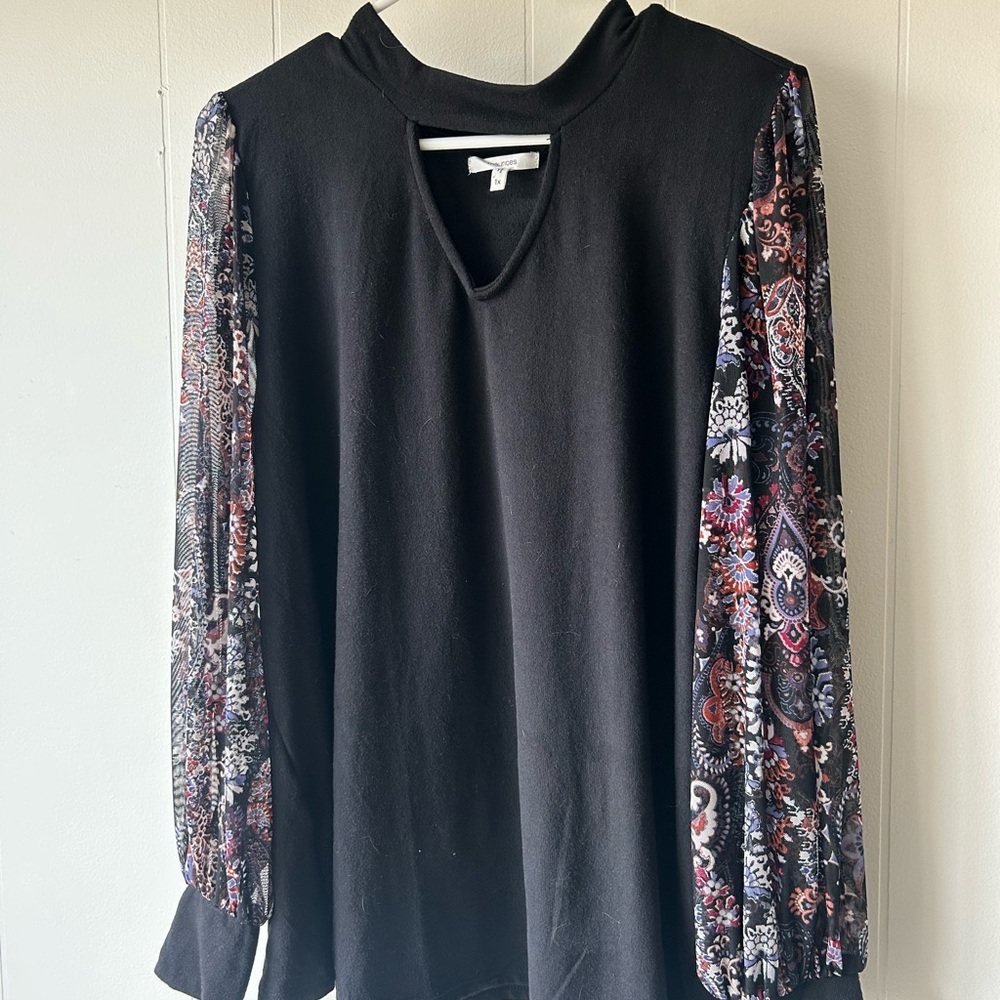 Maurices Black and Pink Embellished Blouse